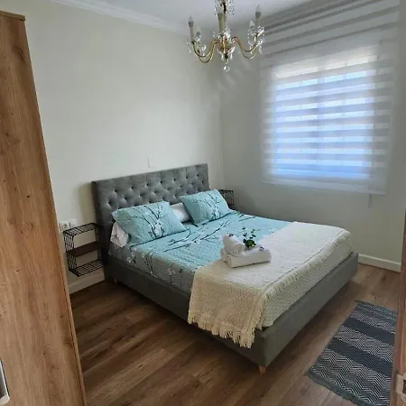 Casa Con Vistas En * Bueu